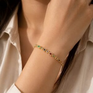 prismatic-luxe-station-bracelet