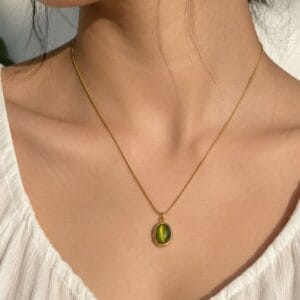 verdelume-cats-eye-pendant-chain