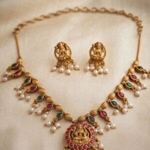 swarna-lakshmi-regalia-set
