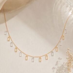 aurevia-duo-rectangle-charm-chain